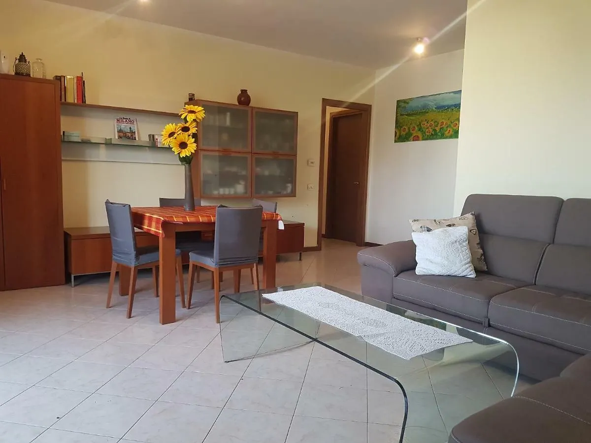 Gonin Apartment Milan