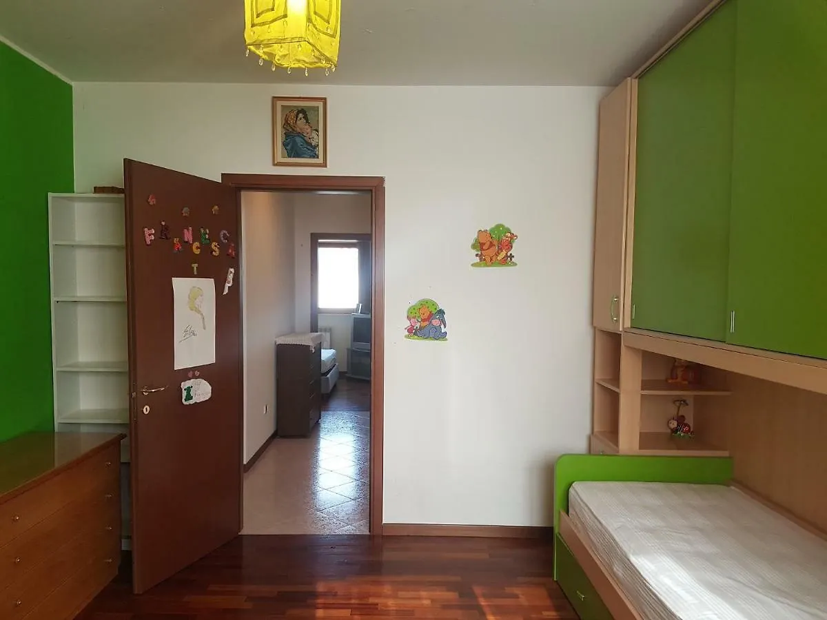 Gonin Apartment Milan Italy